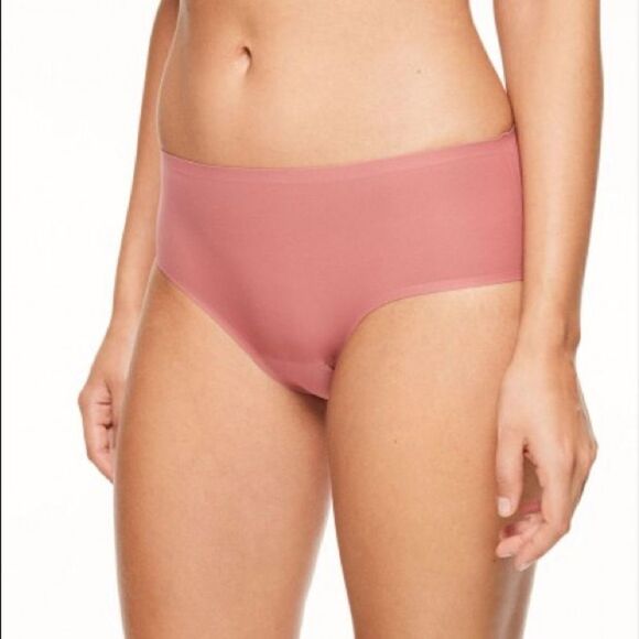 Chantelle Soft Stretch Seamless Hipster (D15) - Picture 1 of 8